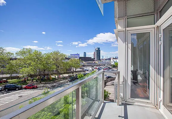 Rented by Compass | media 13