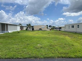 326 Robalo #104, North Pt, FL 34287