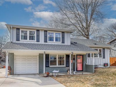 8926 Eby Dr, Overland Park, KS, 66212