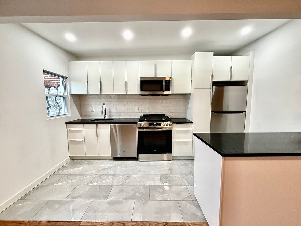 1st image of 580 Broadway #3