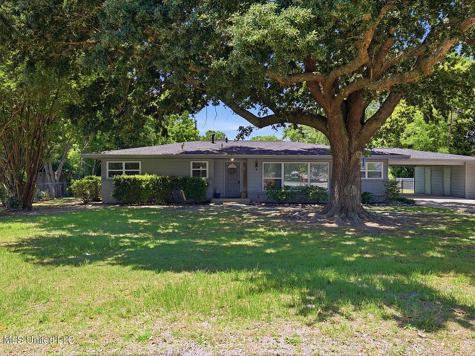 1st image of 345 Popps Ferry Rd