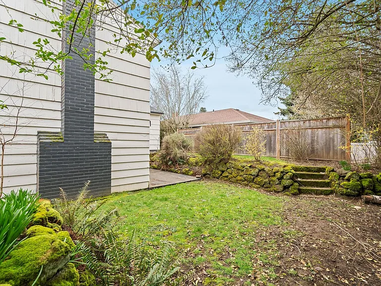 6358 NE 37th Ave — Photo 39