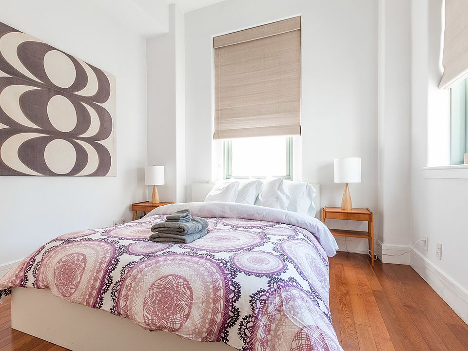1st image of 120 Greenwich St APT 10G