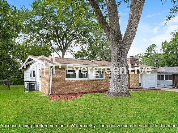 2nd image of 355 Allen Dr