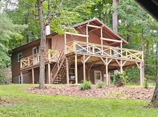 1221 Garden Ln, Middlesex, NY 14507