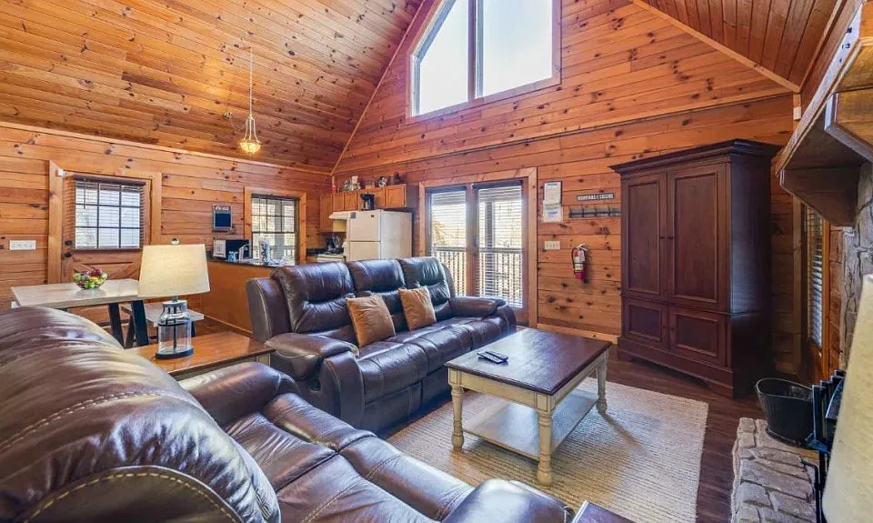 2 bed, 1056 sqft, $1,800 — Photo 4