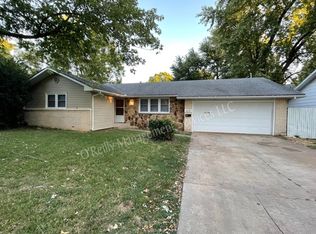 605 E Woodland St, Springfield, MO 65807