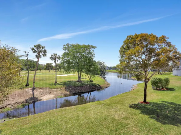 7800 NW 18th Street #201, Margate, FL 33063