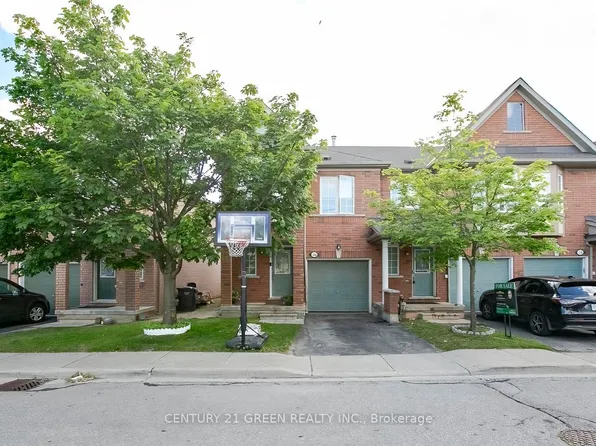 770 Othello Ct E #38, Mississauga, ON L5W 1Y2