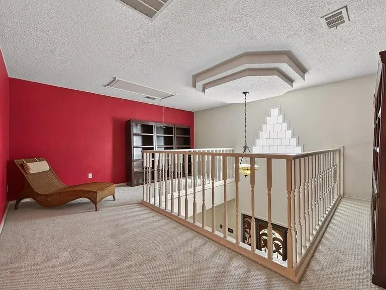 6610 Sprigg St — Photo 32