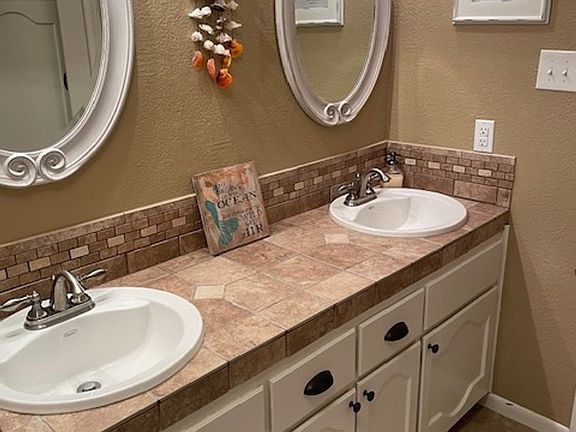 4th image of 6350 Ryan Cir