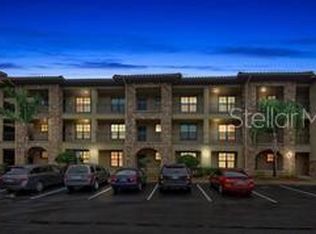 907 Charo Pkwy UNIT 932, Davenport, FL 33897