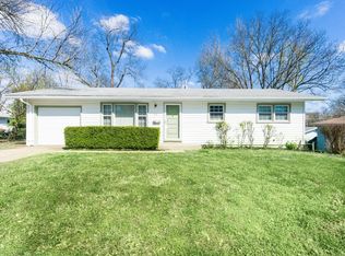 124 Bayview Dr, Saint Louis, MO 63135