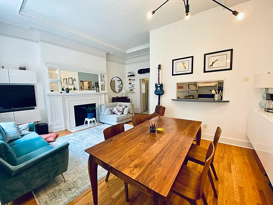 Rented by Corcoran | media 18