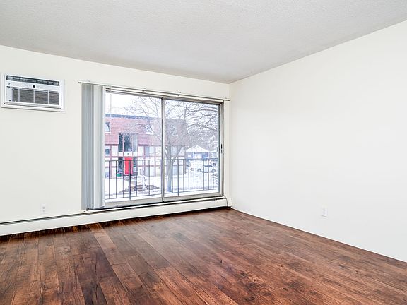 2nd image of 2655 Colfax Ave S APT 202