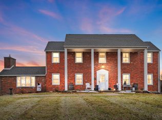 9302 State Route 22 St, Sabina, OH 45169