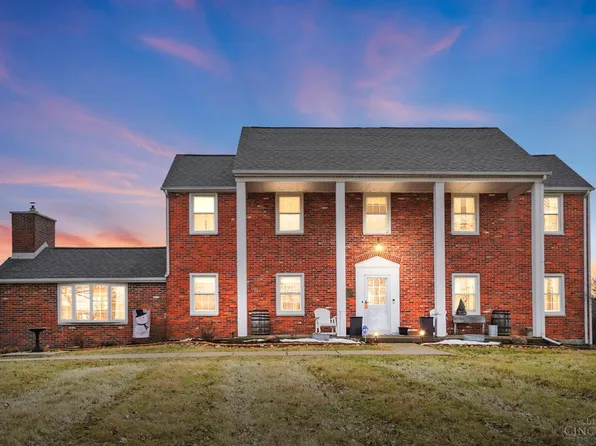 9302 State Route 22 St, Sabina, OH 45169