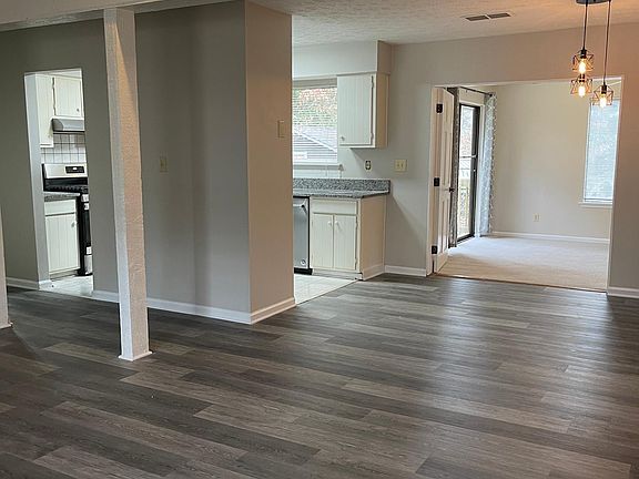 3rd image of 3192 Westbrook Trce