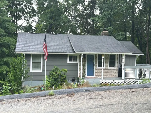 41 Scenic Dr, Hamburg, NJ 07419