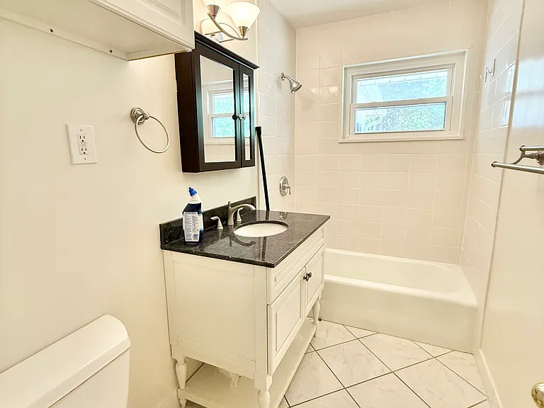 6219 Yellowstone Dr — Photo 10