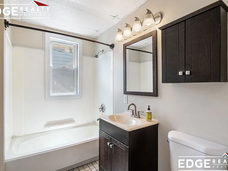71-73 Neponset Ave #3 — Photo 13