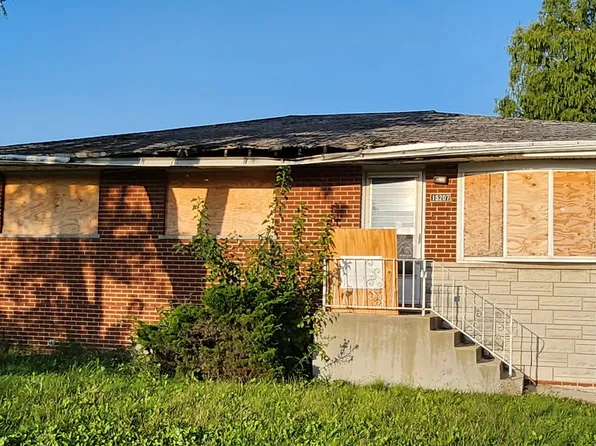 15207 Lawndale Ave, Midlothian, IL 60445