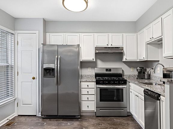 Updated kitchen with stainless steal appliances