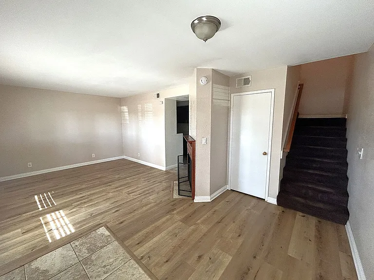8167 Vineyard Ave #2 — Photo 10