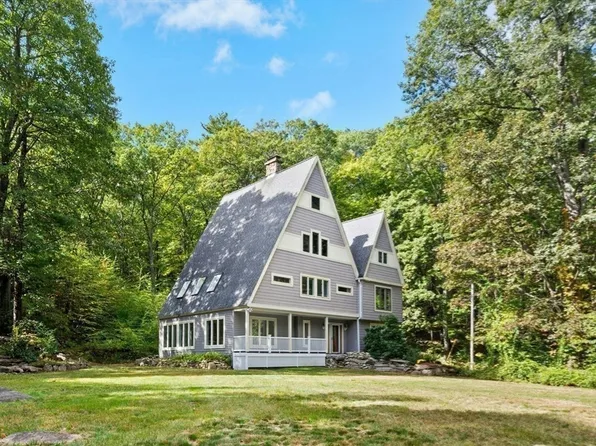 184 Old Bolton Rd, Stow, MA 01775