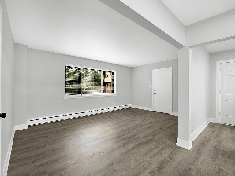 2050 E 72nd Place — Photo 5