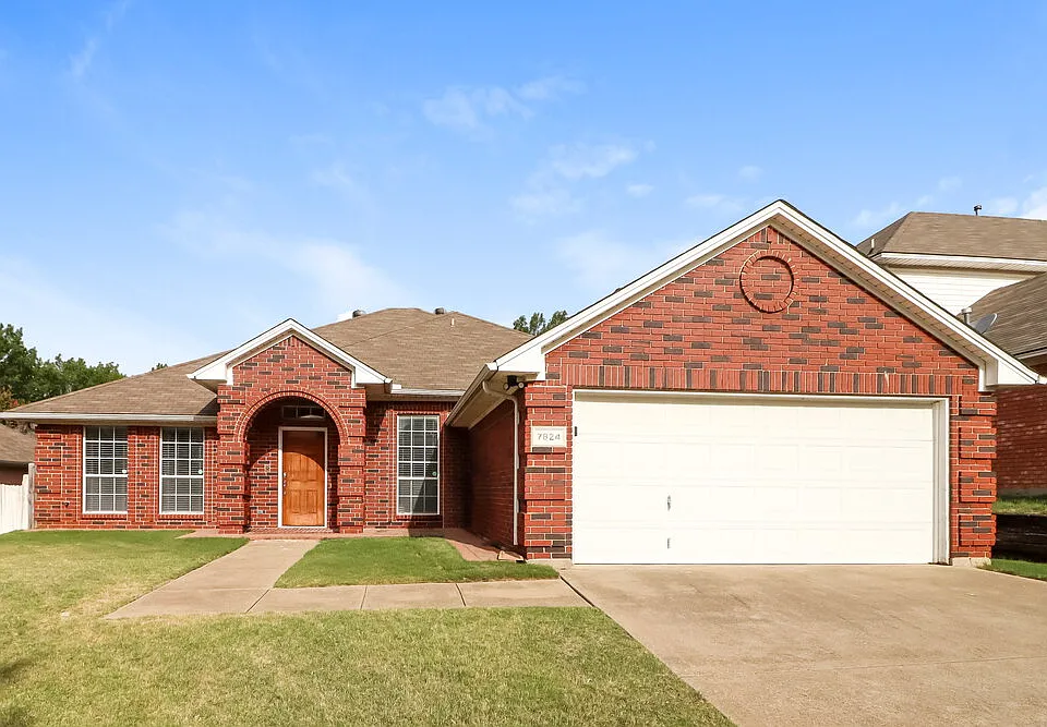 7824 Blossom Dr