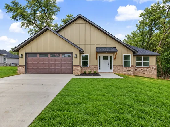 3 Lockhart Pl, Bella Vista, AR 72715