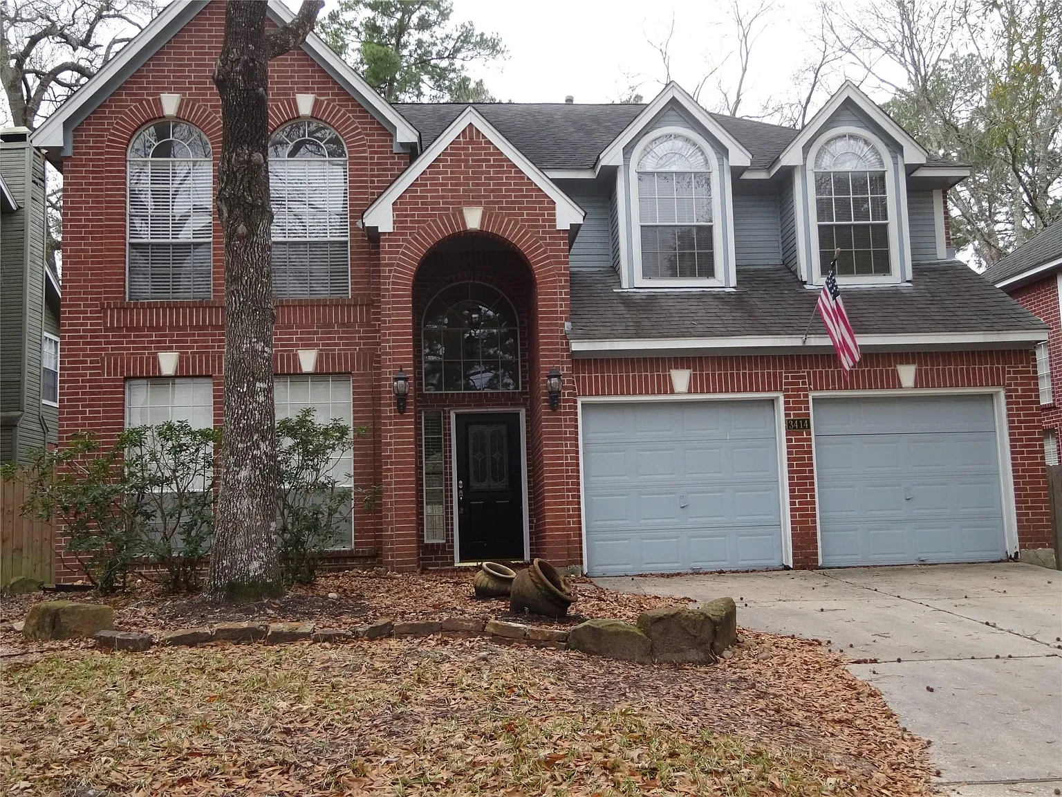 4 bed, 3.5 bath, 2663 sqft, $2,400 — Photo 2