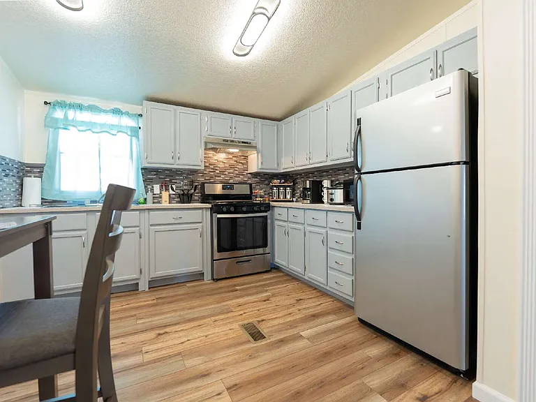 5655 W Main St — Photo 5