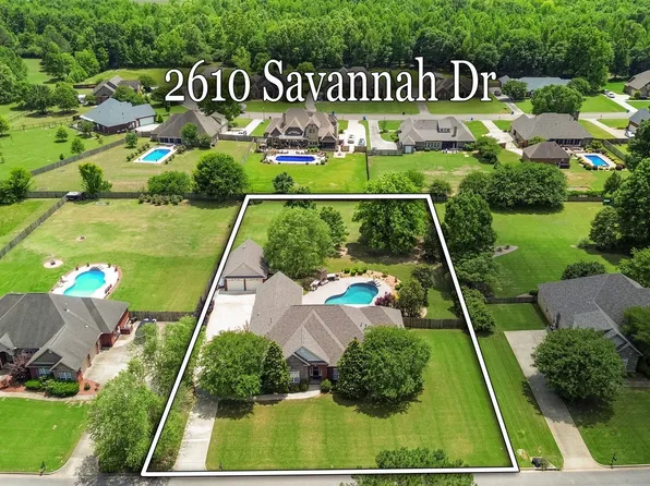 2610 Savannah Dr, Prattville, AL 36067