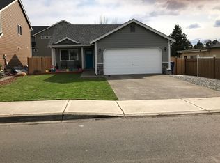 740 1st Ave E, Pacific, WA 98047