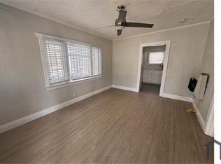 4216 1/2 Woodlawn Ave #4216, Los Angeles, CA 90011