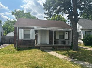7375 Rosemont Ave, Detroit, MI 48228