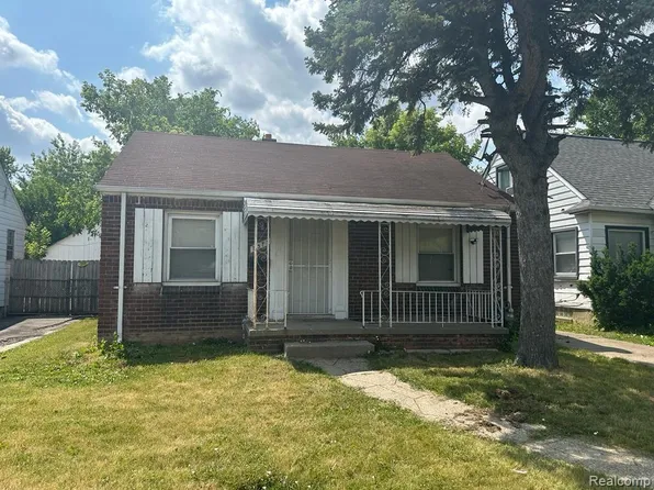 7375 Rosemont Ave, Detroit, MI 48228