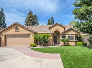 9925 N Granville Ave, Fresno, CA