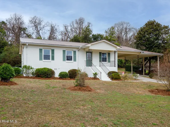 252 S Stephens Street, Southern Pines, NC 28387