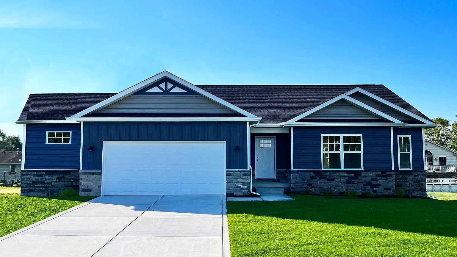 5057 Stephen Ln photo 1
