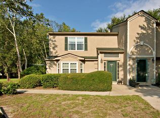 2068 Emerald Ter, Mount Pleasant, SC 29464