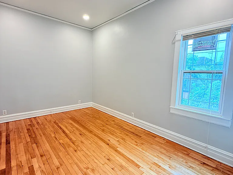 3255 N Kenneth Ave #H — Photo 8