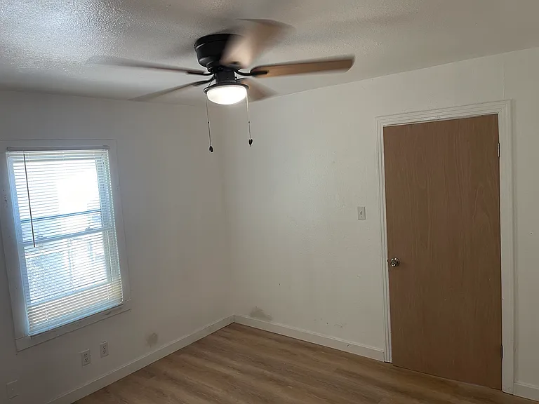 213 N Bermuda St #1 — Photo 9