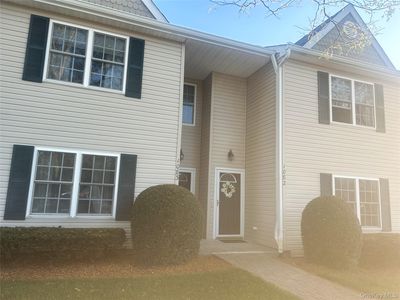 1082 Savoy Drive, Melville, NY, 11747