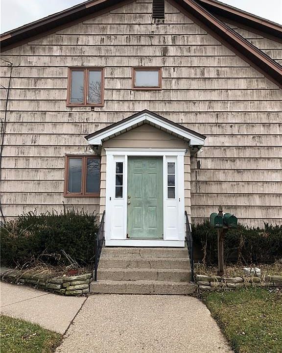1st image of 114 Bonnett Ave