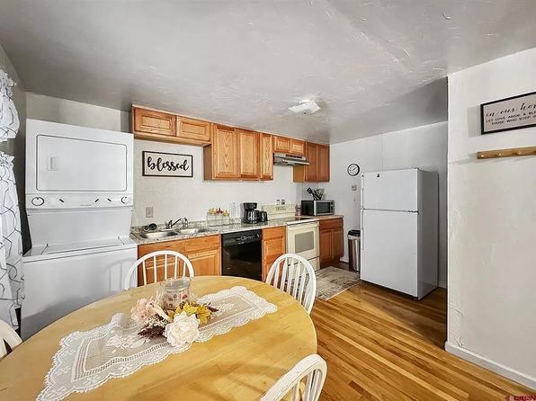 201 Box Elder Ave #2