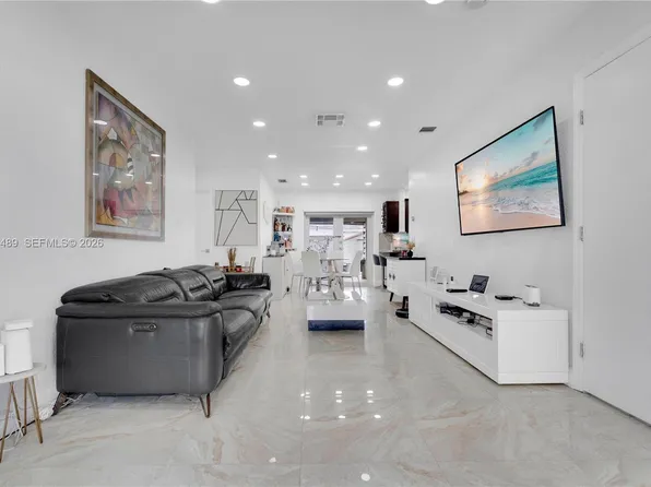 4310 SW 7th St, Miami, FL 33134