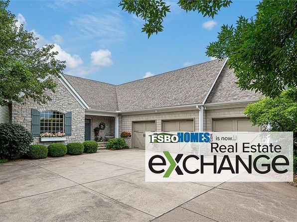 8 Sandstone Ct